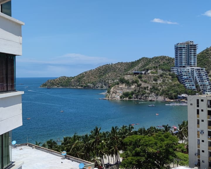Bonito, Comodo Y Amplio En Condominio Al Frente De La Playa El Rodadero - Caribe