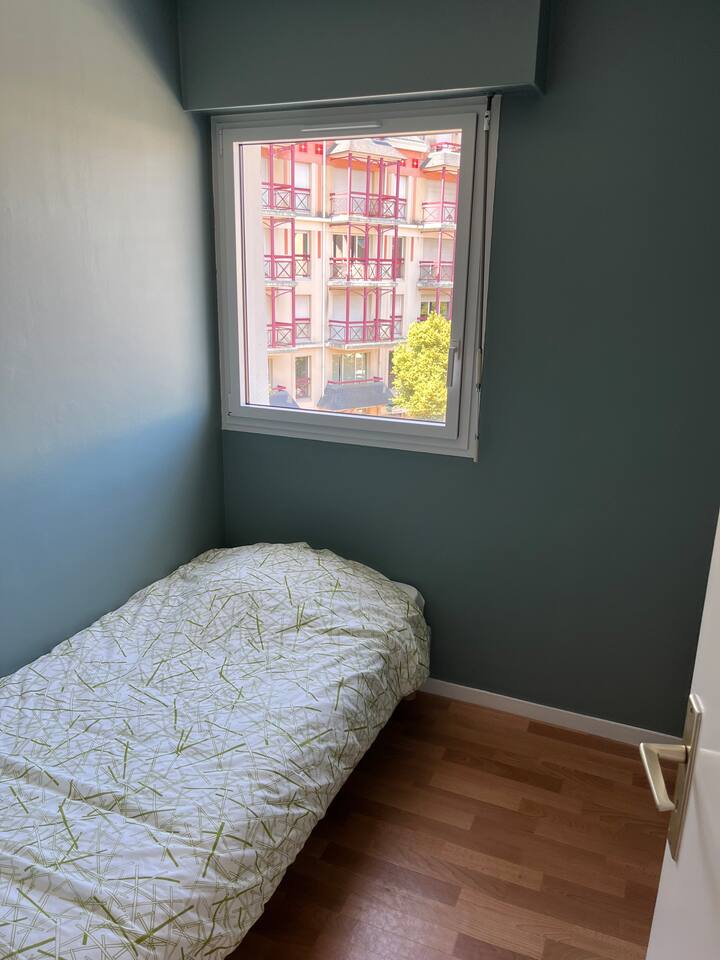 საძინებელი 2