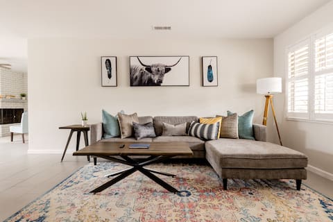 Top performing Airbnb: *Old-Town oasis w/Heated pool,Hot-tub,Golf + more. in Old Town Scottsdale
