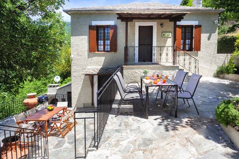 Villa Evridiki by Pelion Esties