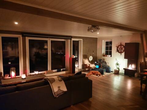 Top performing Airbnb: Large lake house in fine surroundings in Karmøy