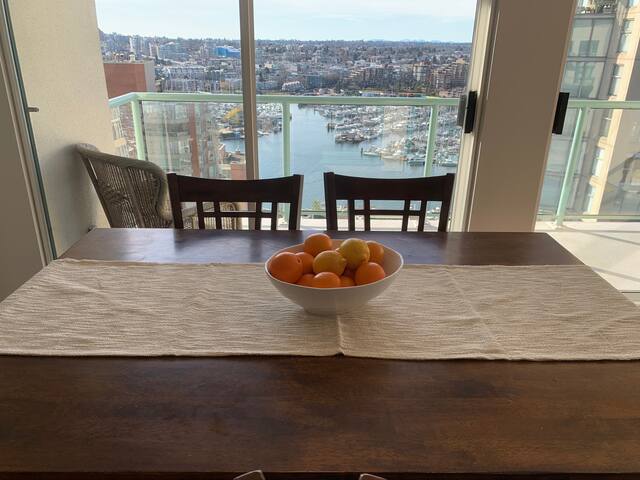 Sunset Beach Apt. Amazing Ocean Views gallery image 5