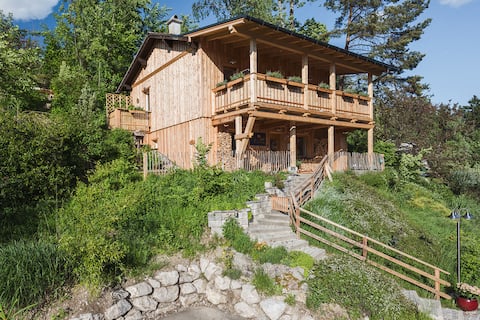 Sunny luxury cottage in the Salzkammergut
