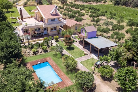 Laylande House