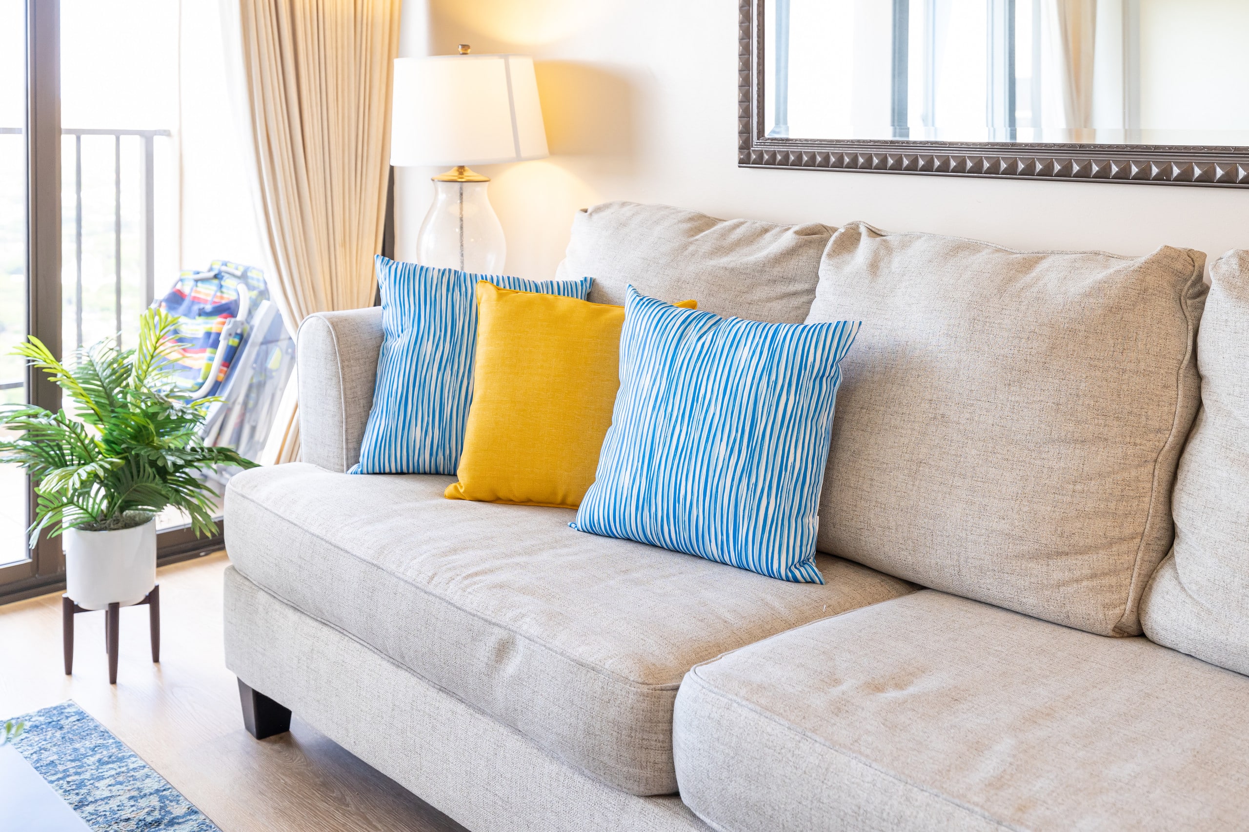Condo in Honolulu · ★4.84 · 1 bedroom · 3 beds · 1 private bath - Image 6