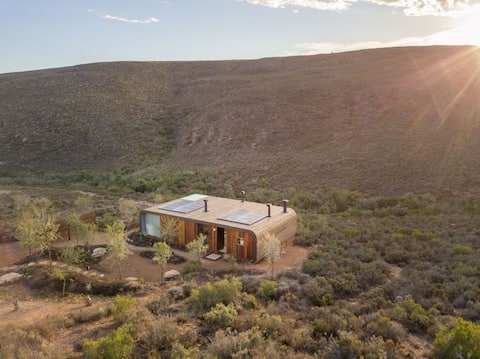 Eco Friendly Waterfall Pod