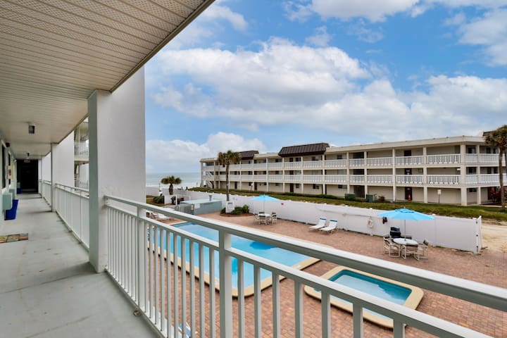 Coastal Waters Life managed Airbnb listing 3