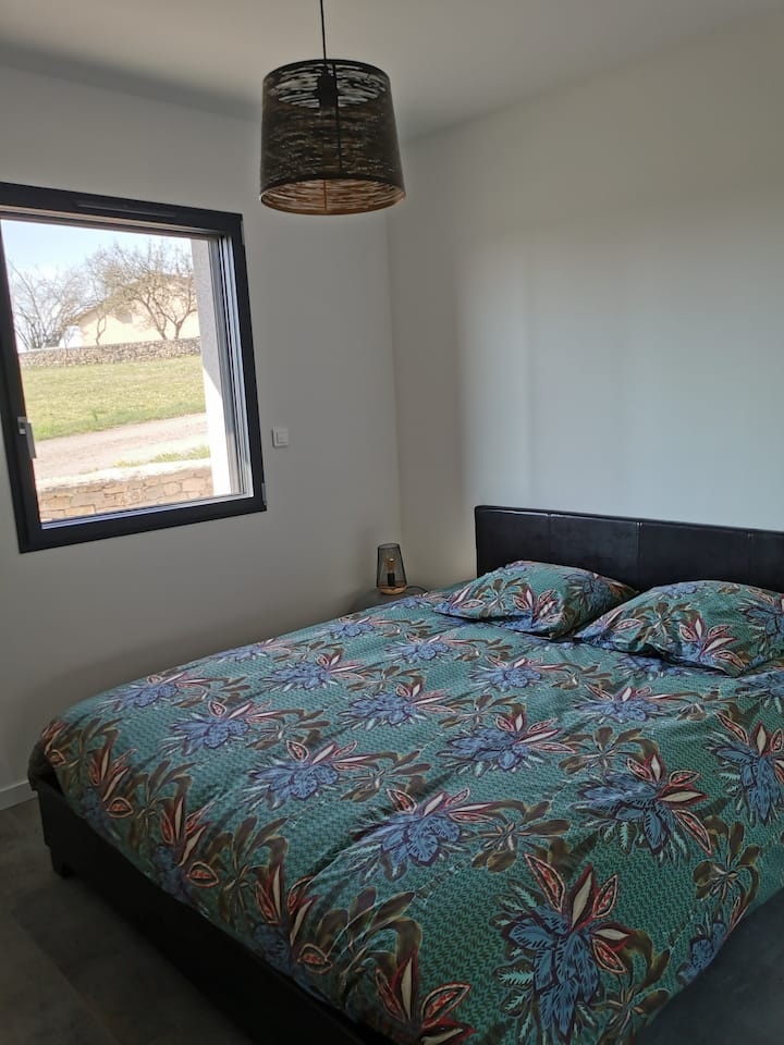 prva spavaća soba u prizemlju