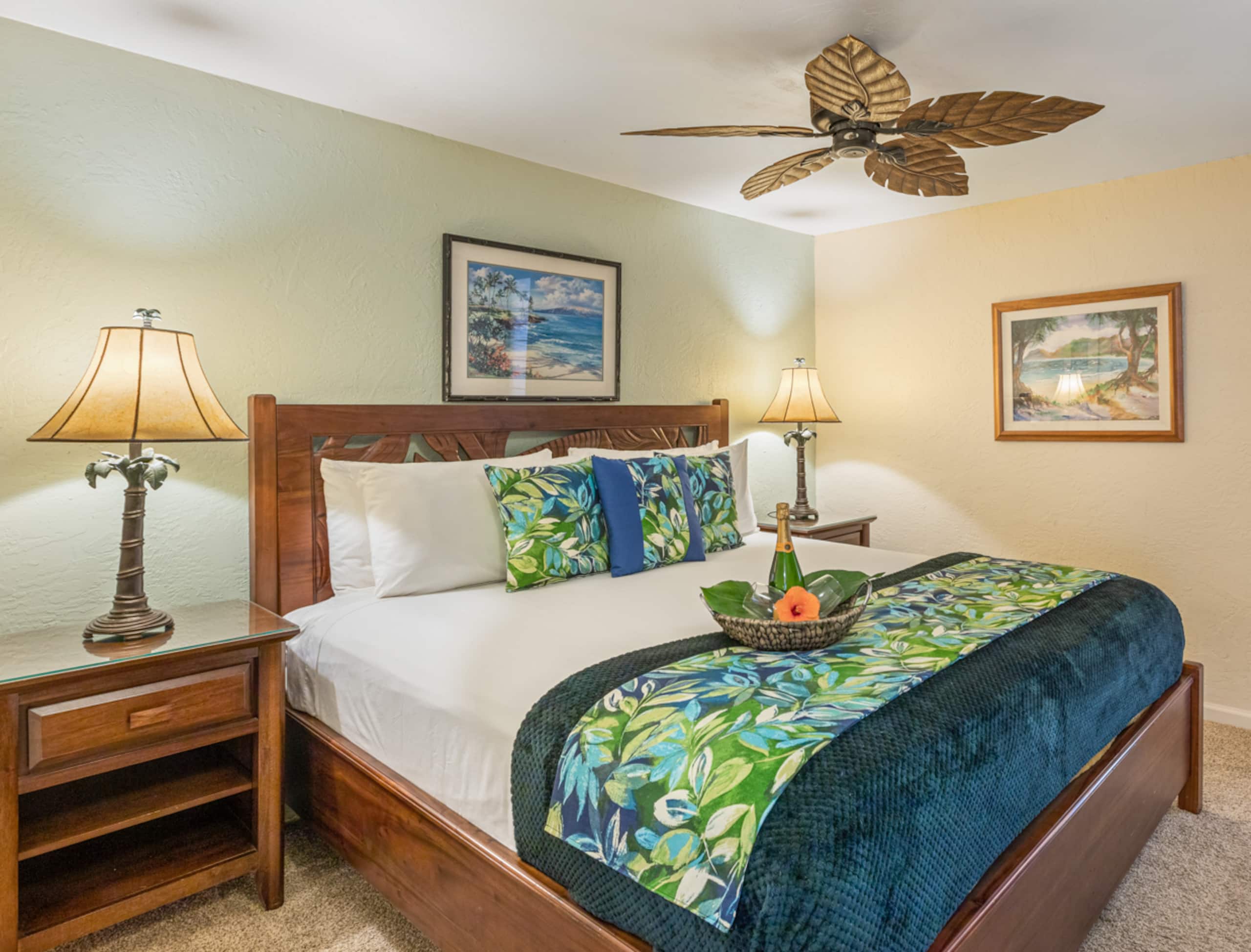 Condo in Lahaina · ★4.89 · 1 bedroom · 2 beds · 1 bath - Image 13