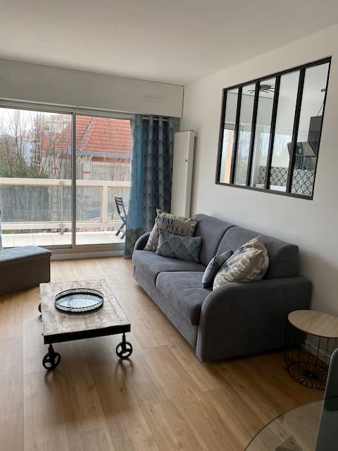 IDEALLY LOCATED ARCACHON