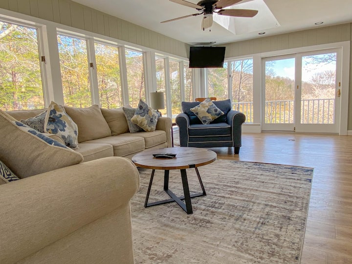 Lake Lure Vacation Rentals Cabin and Houseboat Rentals Airbnb