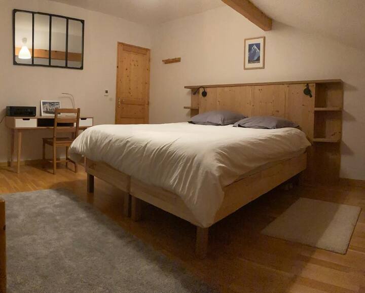 spavaća soba 1 na 2. katu (krevet 160) 