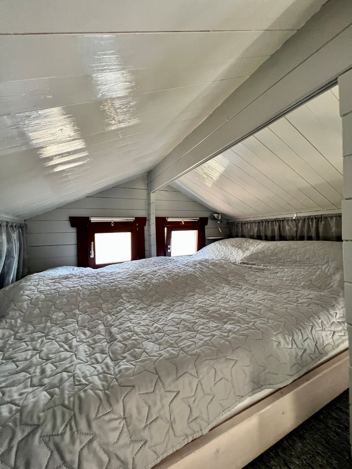 אזור שינה למעלה