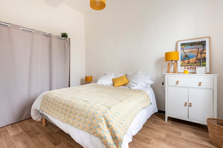 Спалня 2 на втория етаж.