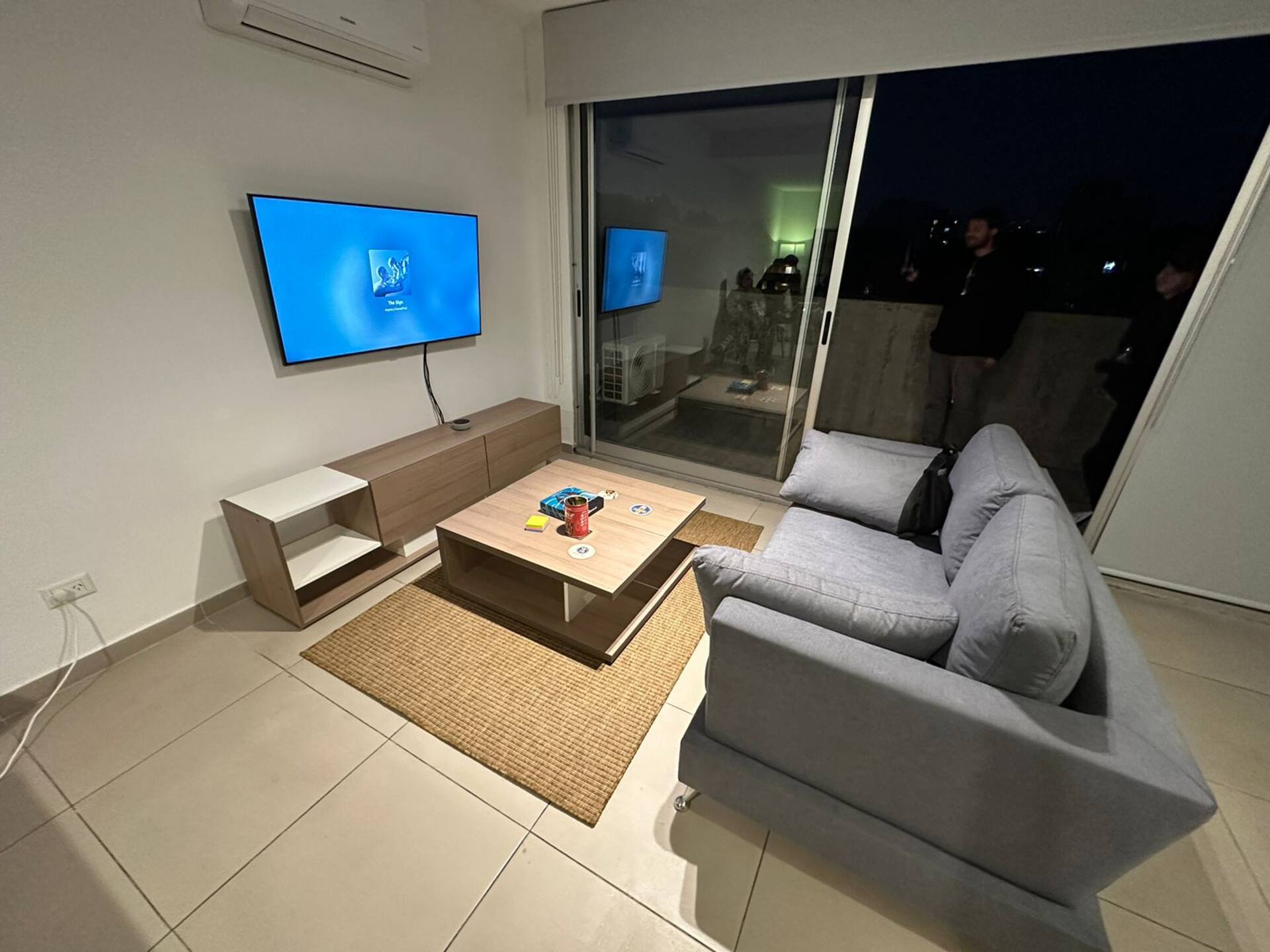 Renovated one-bedroom apartment with private terrace in Palermo