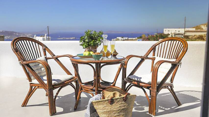 Unique Sea View Mykonos Villa gallery image 4