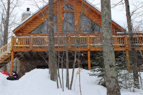 Log Cabin Lake House - Nelson Lake, Hayward, WI