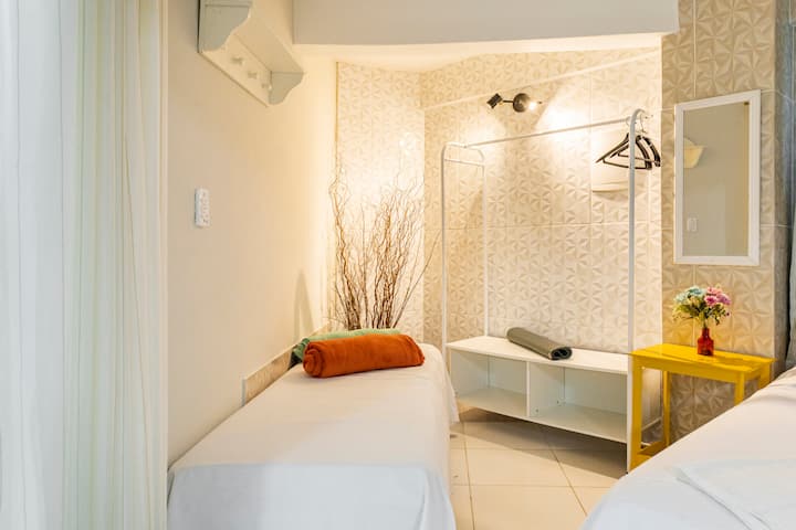 Single bed in bedroom 2