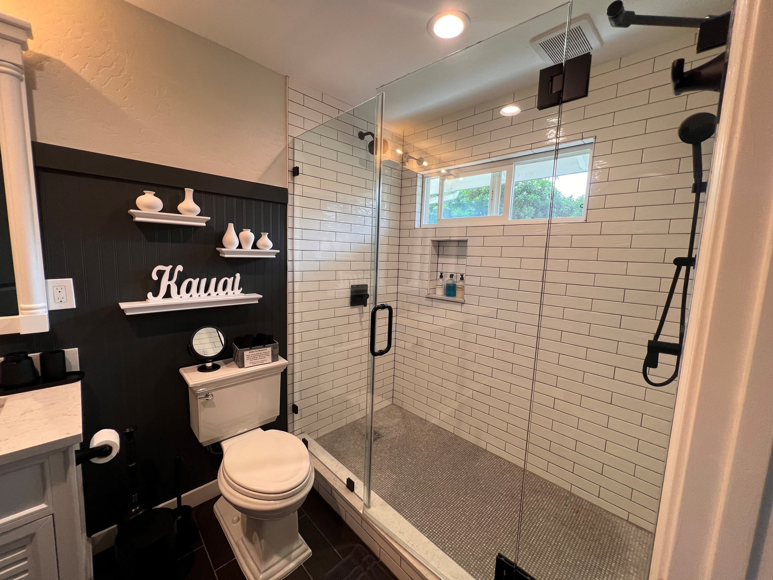 Home in Princeville · ★4.97 · 5 bedrooms · 5 beds · 5 baths - Image 33