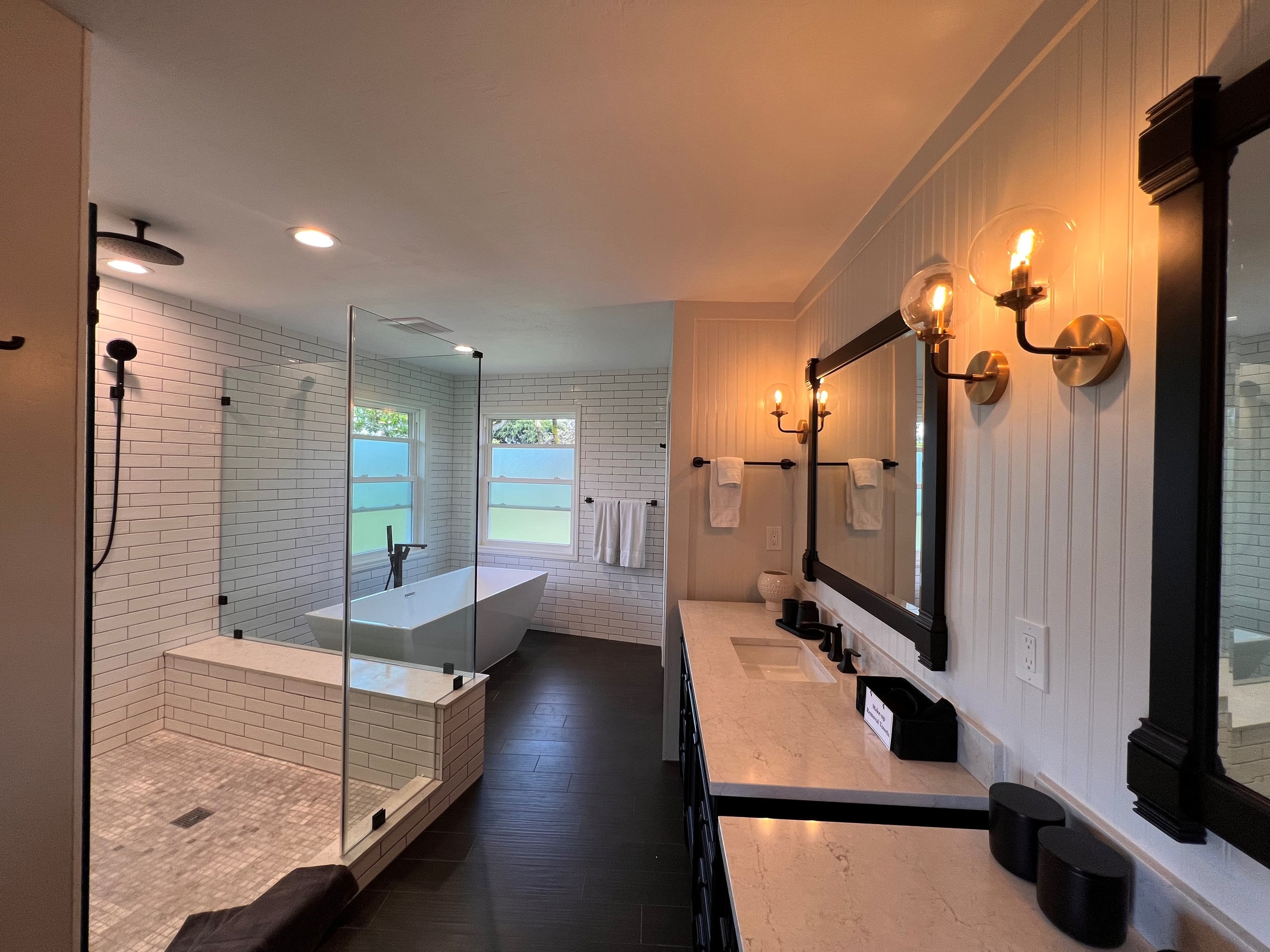 Home in Princeville · ★4.97 · 5 bedrooms · 5 beds · 5 baths - Image 30