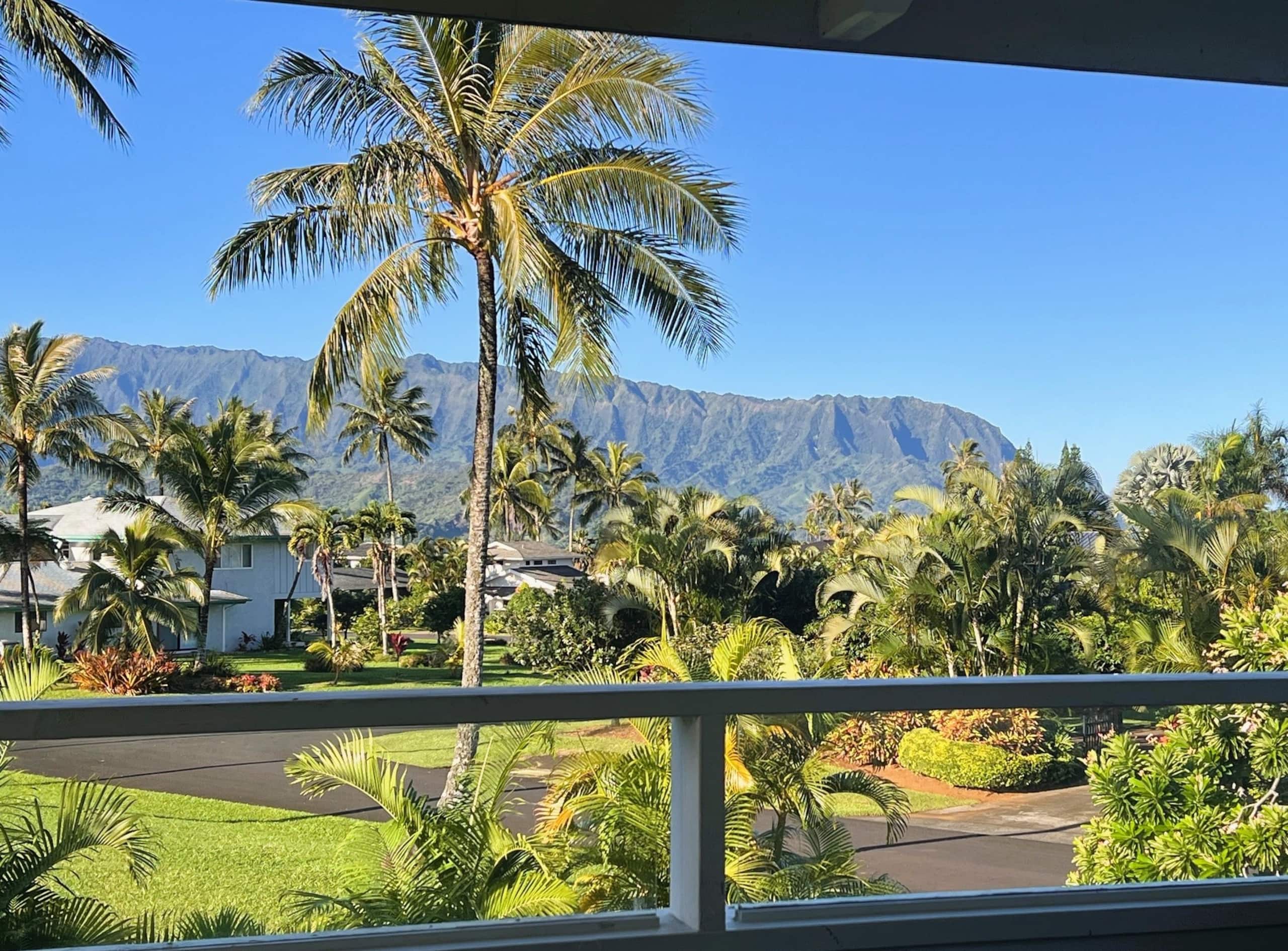 Home in Princeville · ★4.97 · 5 bedrooms · 5 beds · 5 baths - Image 54