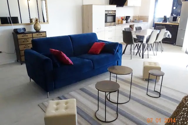 חלל מגורים פתוח