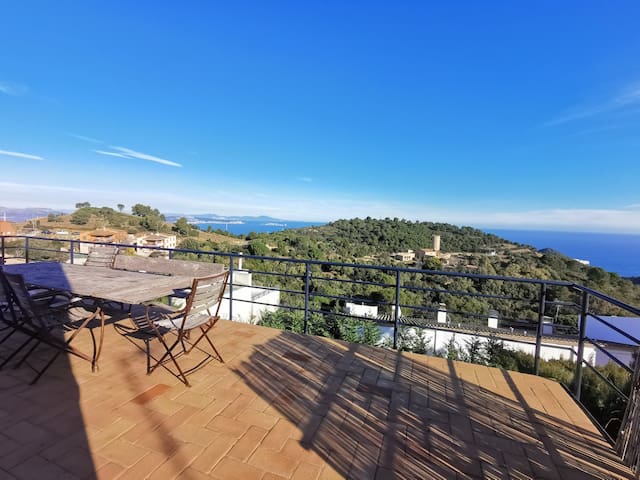 Begur house 8 pers. spectacular sea view, pool !