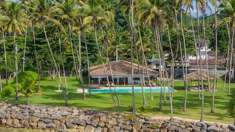 Stella Beach Villa