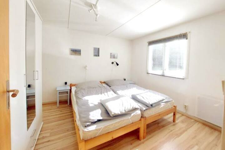 Woody: Schlafzimmer Nr. 1 // sleeping room no. 1