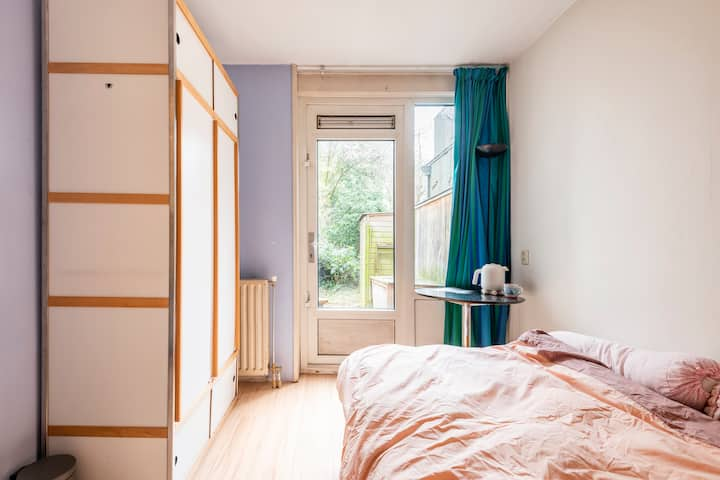 1 person room in Amsterdam-Center