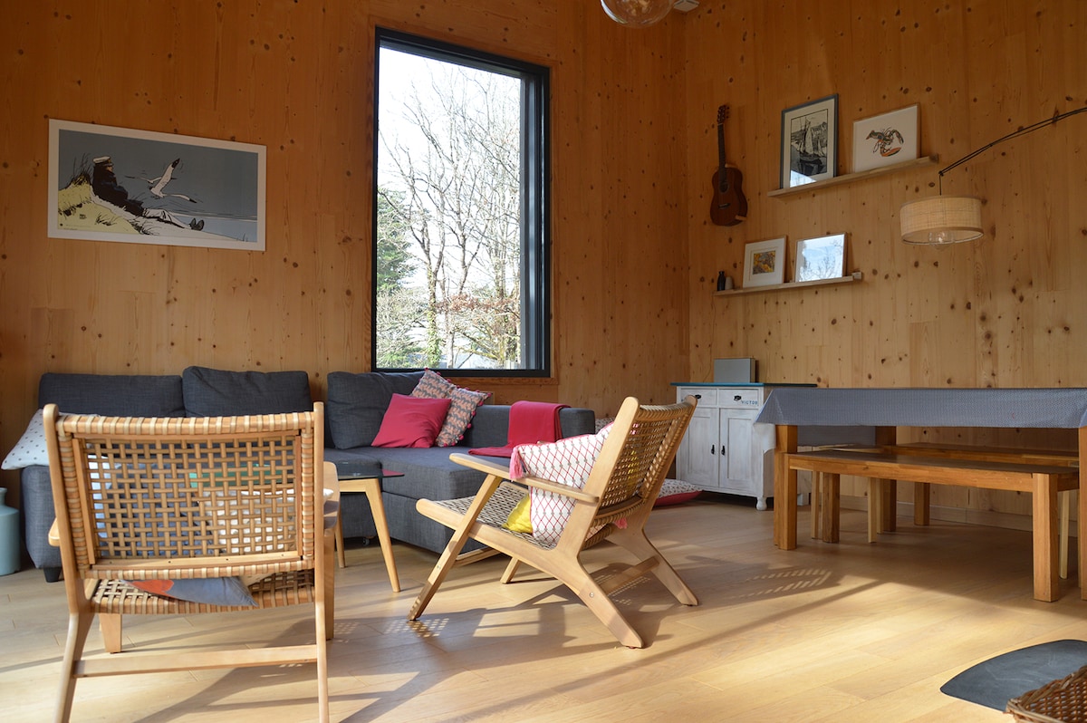 Top Airbnb: Charming wooden house, close to the sea and village in Mesquer