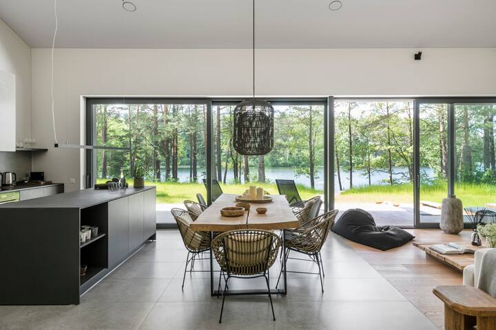 Vilnius Apartments & Suites managed Airbnb listing 1