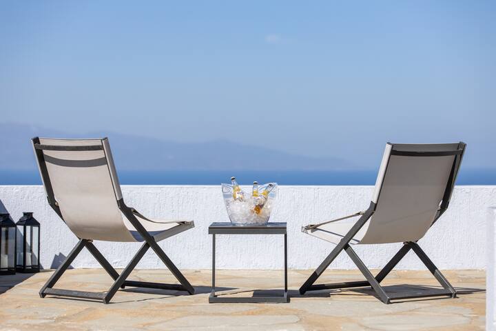 NevermindVacations Villa A gallery image 3