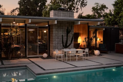 Eichler -Private- Oasis: Pool & Spa Escape