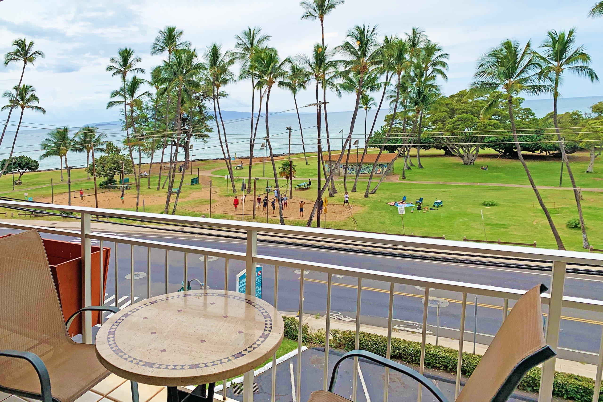 Condo in Kihei · ★4.88 · 1 bedroom · 2 beds · 1 private bath - Image 12