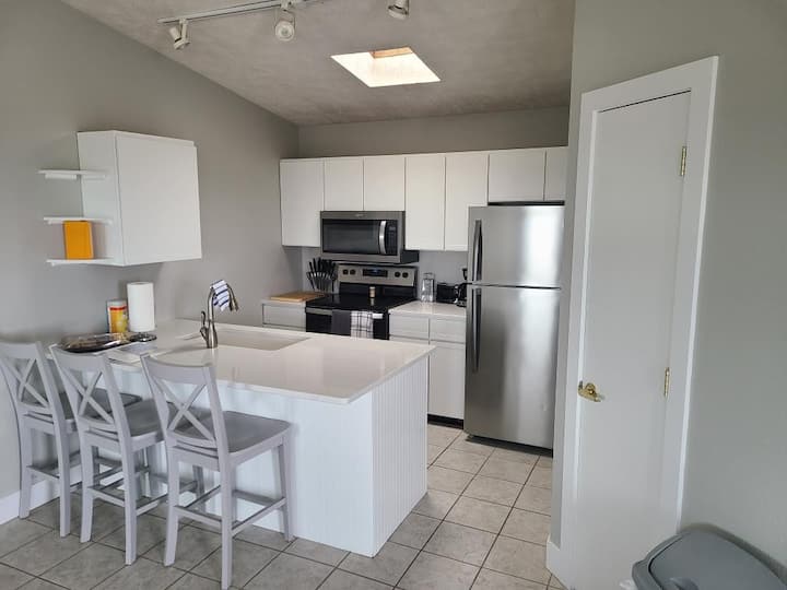 Condominio Bayview 4, Ogallala Beach Deptos. en complejo residencial