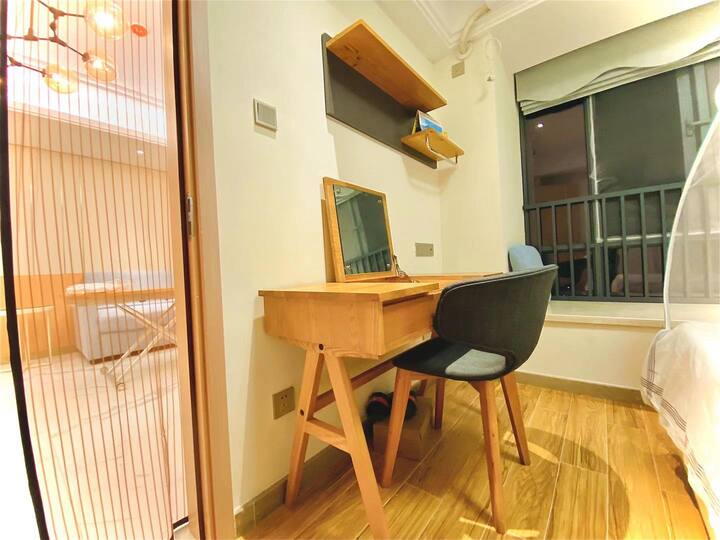 【暖冬特惠】海棠湾南洋小镇精致一房一厅/近海近免税店/亚特兰蒂斯/蜈支洲岛/月租更优惠