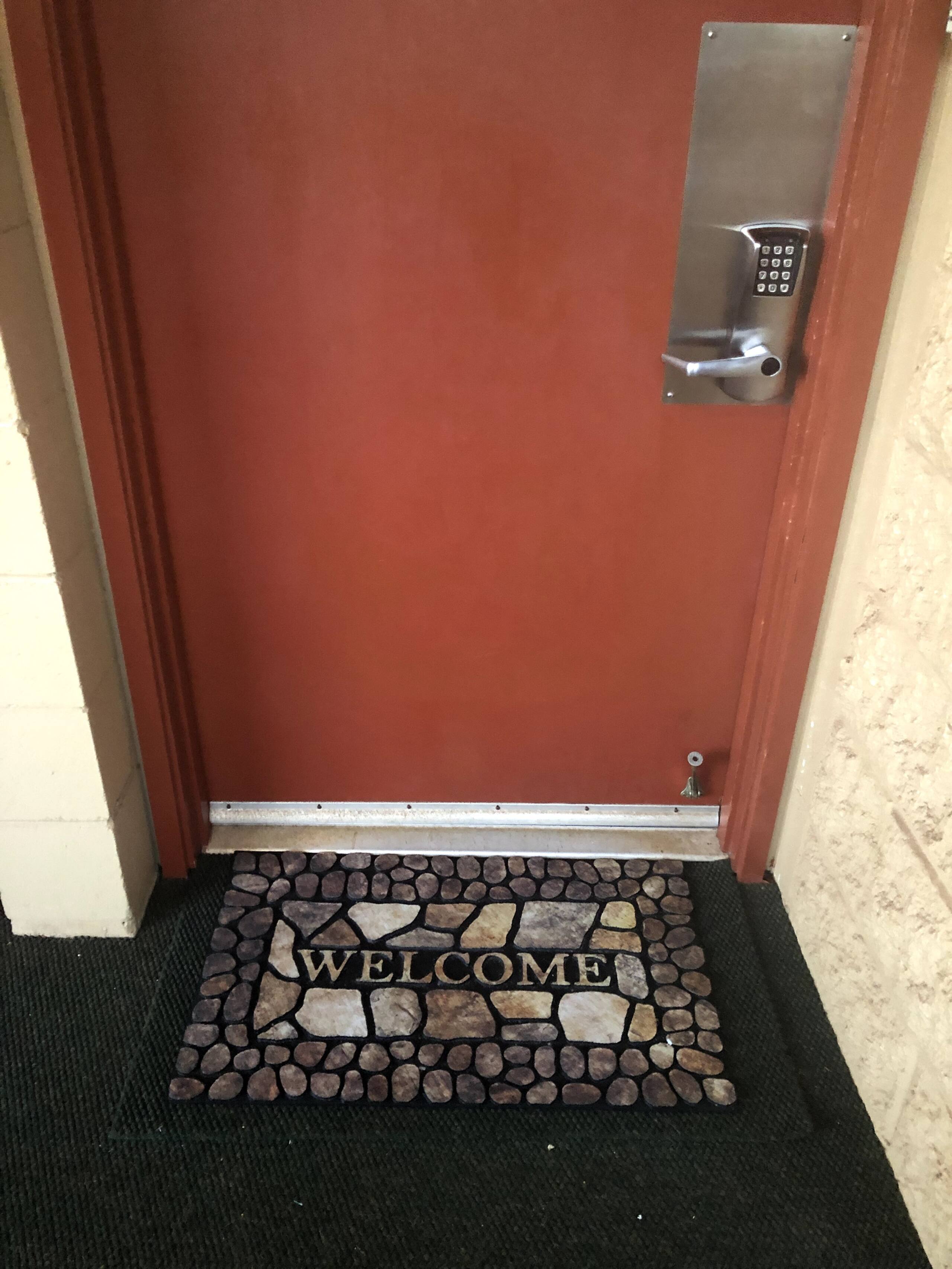 Condo in Lahaina · ★4.38 · 1 bedroom · 2 beds · 1 bath - Image 27