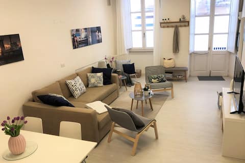Proprietà Airbnb di successo: Loft 84 Cagliari: comfortable and elegant (P9104) a Cagliari