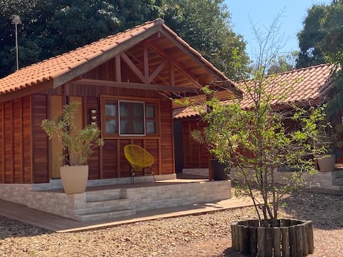 Imóvel de sucesso: BROTAS: RECANTO DA SOL - COMPLETE HOUSE + 4 CHALETS! em Bauru