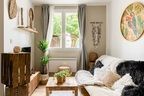 Nice fully equipped apartment + Private parking