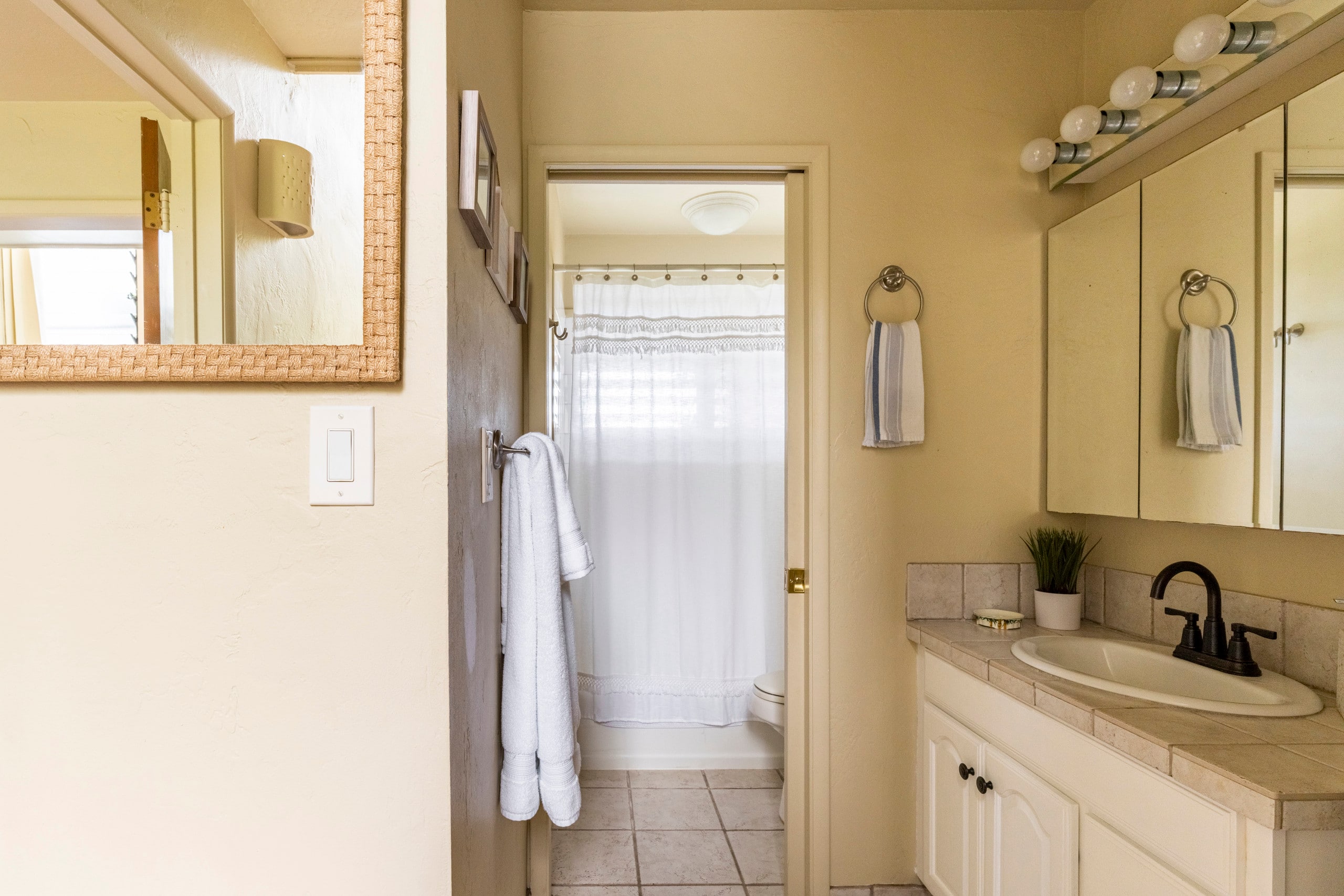 Condo in Kailua-Kona · ★4.86 · 1 bedroom · 1 bed · 1 bath - Image 24