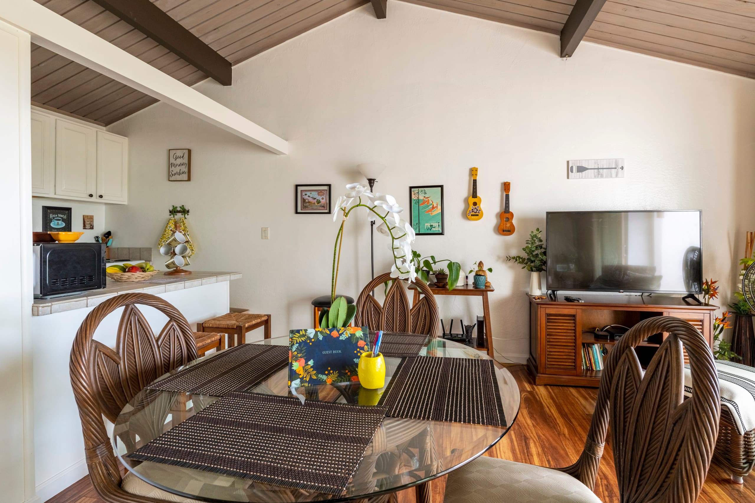 Condo in Kailua-Kona · ★4.86 · 1 bedroom · 1 bed · 1 bath - Image 2