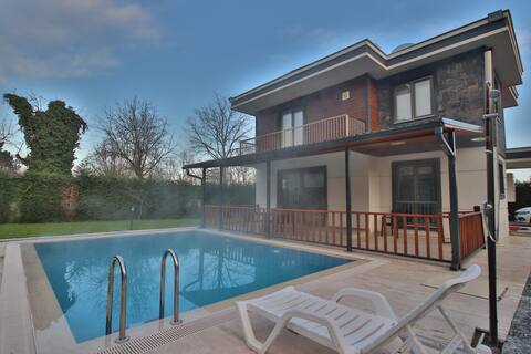 Meral Resort Villas 1 No: 2 ( heated pool )