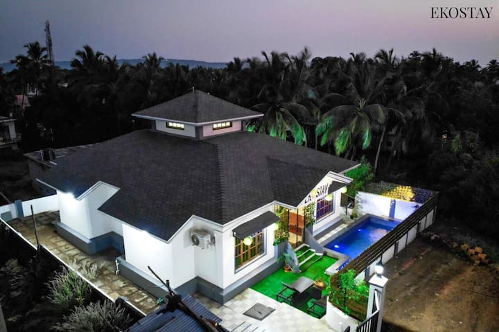 EKOSTAY | 4BHK Pool Villa in the HEART of VAGATOR
