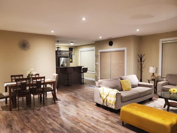 Sparwood Luxury Suite Guest suites for Rent in Sparwood, British