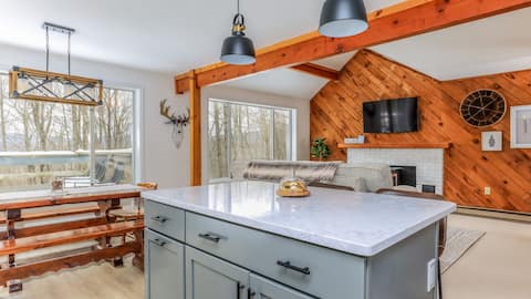 3 BR Cozy + Renovated Cabin in the White Mountains