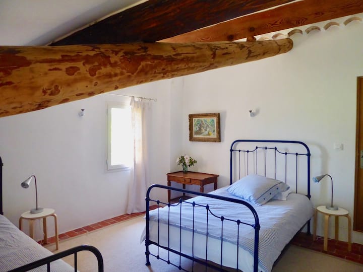 De 3e slaapkamer en zijn twee eenpersoonsbedden.