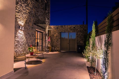 Arivallos Villa & SPA with Sauna and Wine Cellar