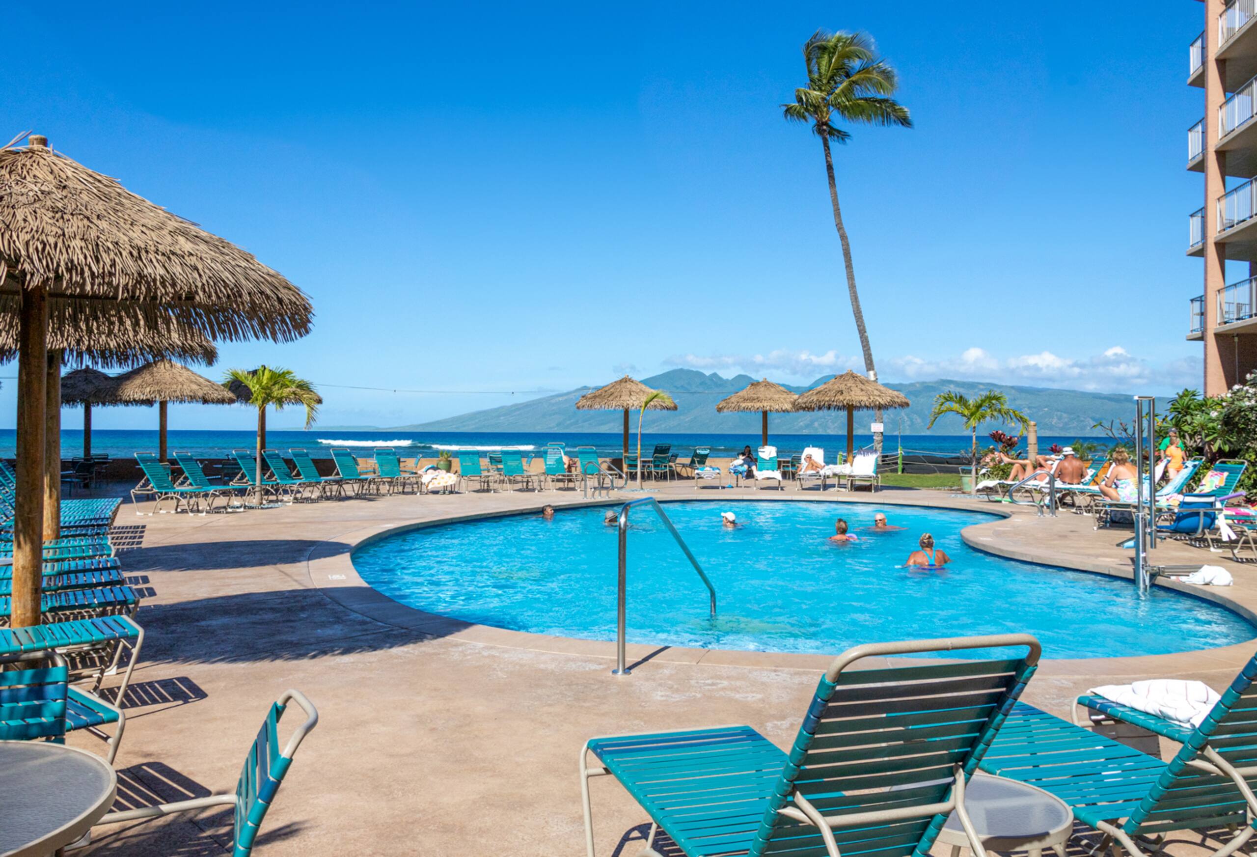 Condo in Lahaina · ★4.65 · 2 bedrooms · 4 beds · 2 baths - Image 17